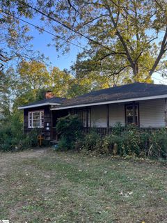 2 Rocky Knoll Drive sold home in Pecan Terrace, Greenville, SC