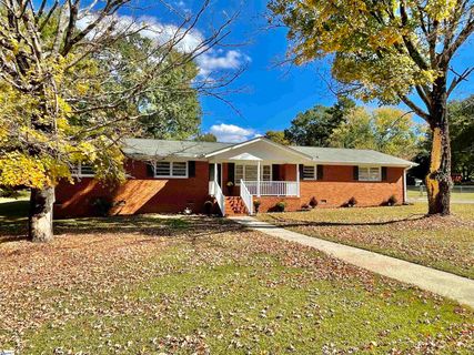 438 Bonita Drive sold home in Botany Park, Easley, SC