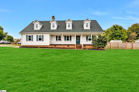 709 Rock Springs Road sold home in Hollingsworth Trace, Easley, SC