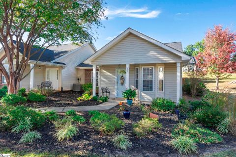18 Creekbend Court sold home in Townes At Woodruff Park, Simpsonville, SC