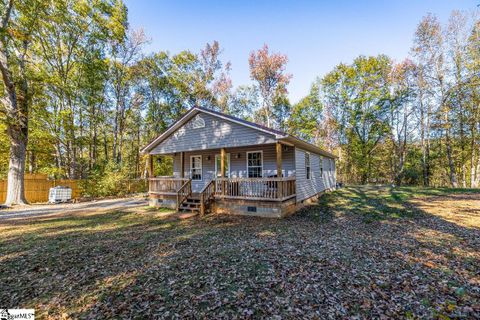 411 Wood Court