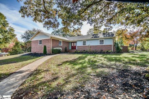 105 Basswood Drive sold home in Hillsborough, Mauldin, SC
