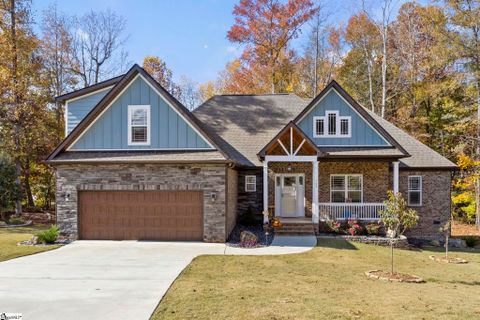 105 Graclan Court