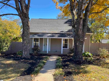 112 League Street