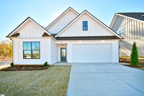 435 Brunswick Lane sold home in Villas At Woodfin, Inman, SC