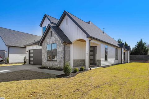 158 Winding Rock Road