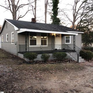 596 Davis Road sold home in Oakvale Terrace, Piedmont, SC