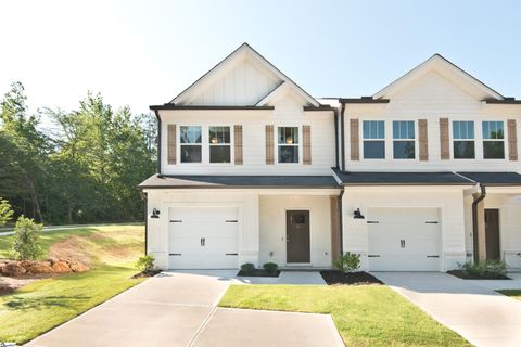 3 Grey Oak Trail