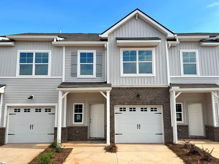 327 Hollenbeck Place