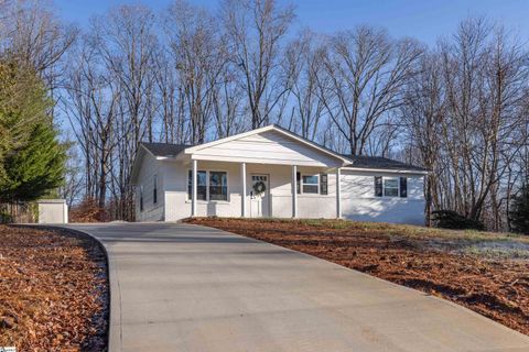 104 Alta Vista Circle