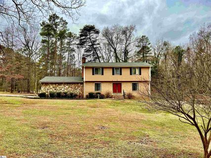 15 Woodwind Drive