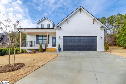 104 Chinkapin Court
