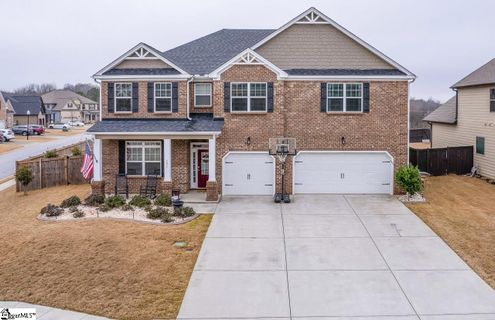 101 Elmway Lane sold home in Kings Crossing, Simpsonville, SC
