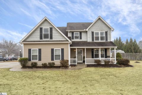100 Long Pond Court sold home in Country Knolls, Greer, SC