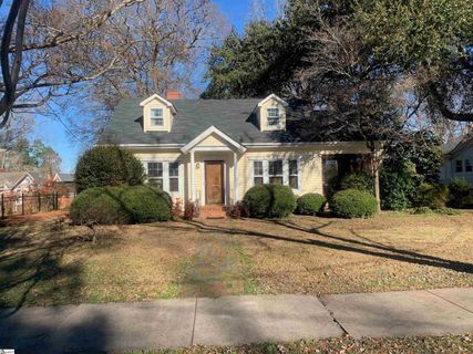 306 W Walnut Street