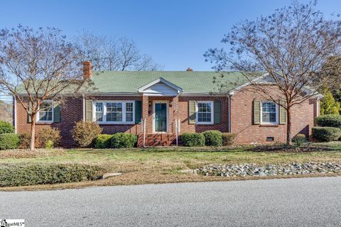 601 Hickory Street