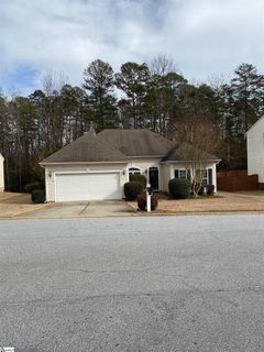 124 Laurel Meadows Parkway sold home in Laurel Meadows, Greenville, SC