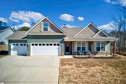 253 Inlet Pointe Drive