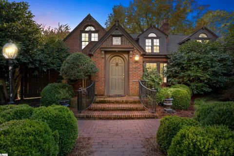 22 Lanneau Drive