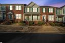 221 Hadley Commons Drive sold home in Mauldin, SC