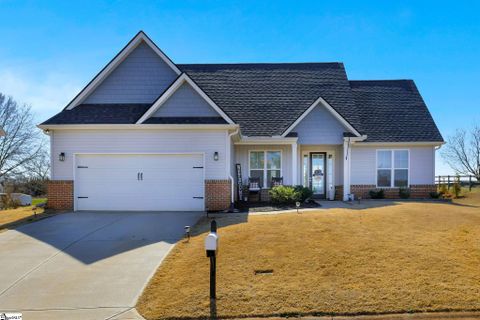 414 Silver Thorne Drive sold home in Blackberry Farms, Wellford, SC