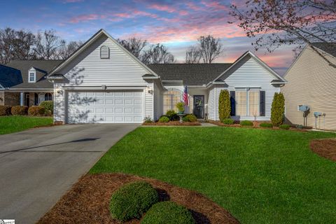 4 Bamburgh Brae Court
