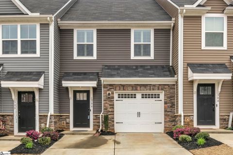 306 Hunt Glenn Court