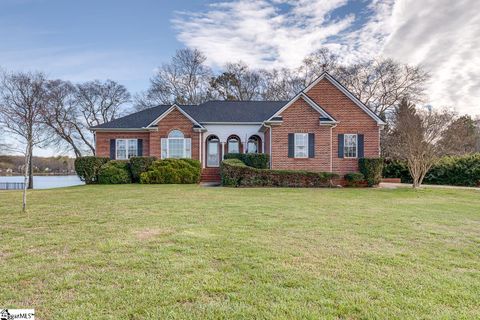 202 Waterfront Drive sold home in Waterford Place, Williamston, SC