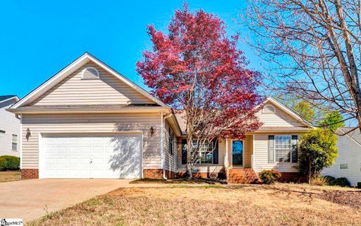7 Cranston Court sold home in Lennox Lake, Simpsonville, SC