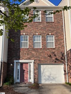 110 Forsythia Drive