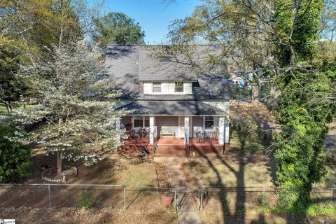 102 Brooks Avenue