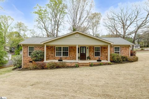 201 Holburn Lane sold home in Brookwood Forest, Taylors, SC