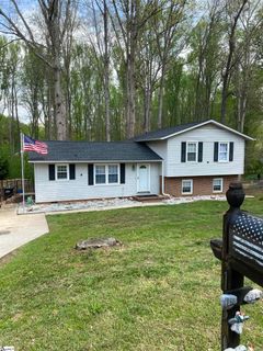 1307 E Yellow Wood Drive