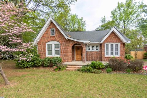 213 E Blue Ridge Drive sold home in Cherrydale, Greenville, SC