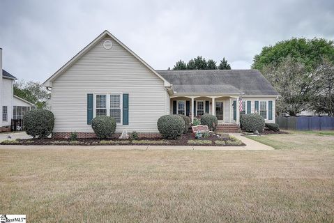 116 Chenoweth Drive sold home in Carrington Green, Simpsonville, SC