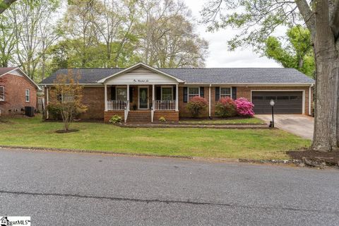 106 Overton Avenue sold home in Cedar Vale, Greenville, SC