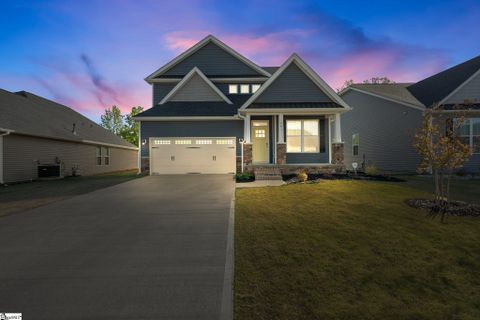 281 Foxbank Circle