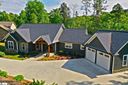 802 Clearlake Point sold home in Seneca, SC