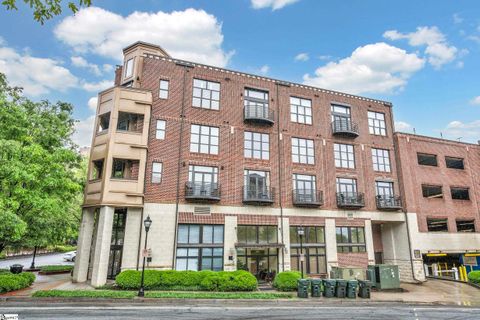 Previously sold for $424,500