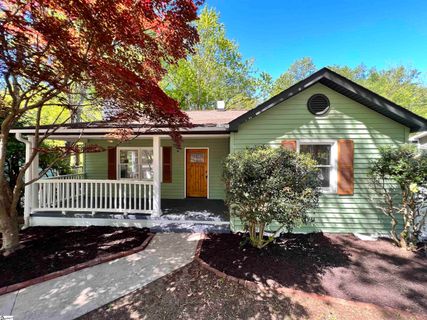 12 Mayfair Drive