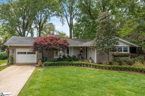 26 Riverside Drive