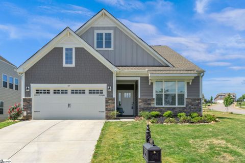 137 Double Crest Drive