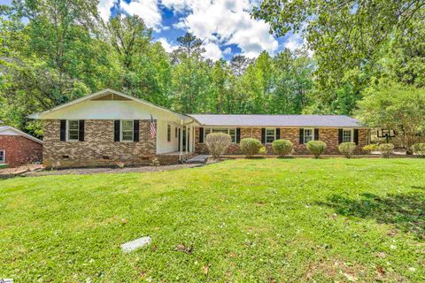 108 Kingsley Drive