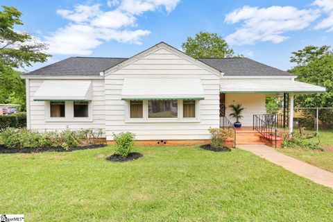 18 Old Paris Mountain Road sold home in Brutontown, Greenville, SC