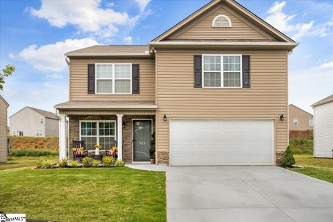 543 Falls Cottage Run sold home in Clairmont Estates, Boiling Springs, SC