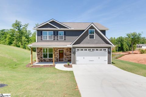112 Inlet Pointe Drive