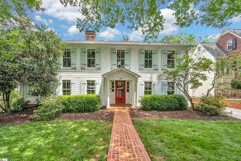 207 Fairview Avenue
