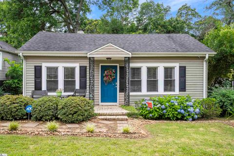 22 Monticello Avenue