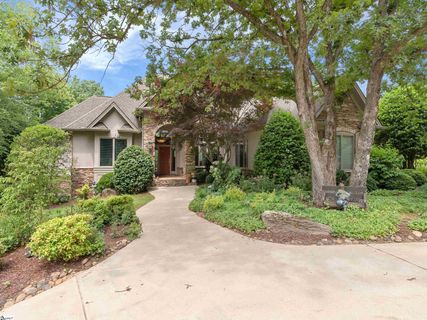 9 Crown Ridge Road