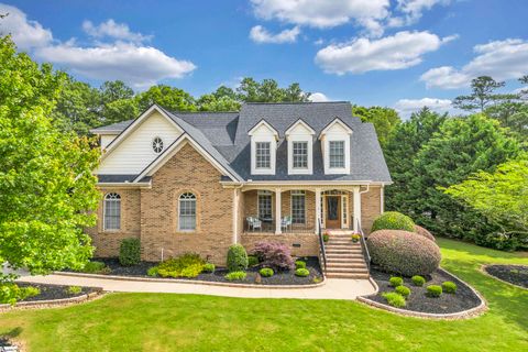 2 Graywood Court